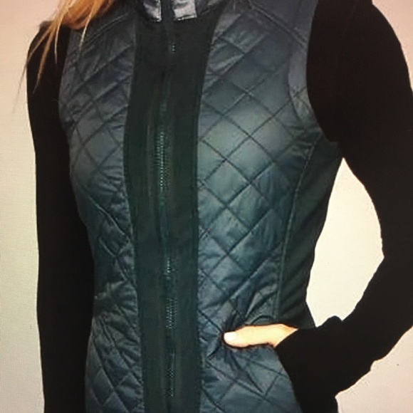 Athleta Jackets & Blazers - NWT Athleta Rocksprings lightweight quilted vest.